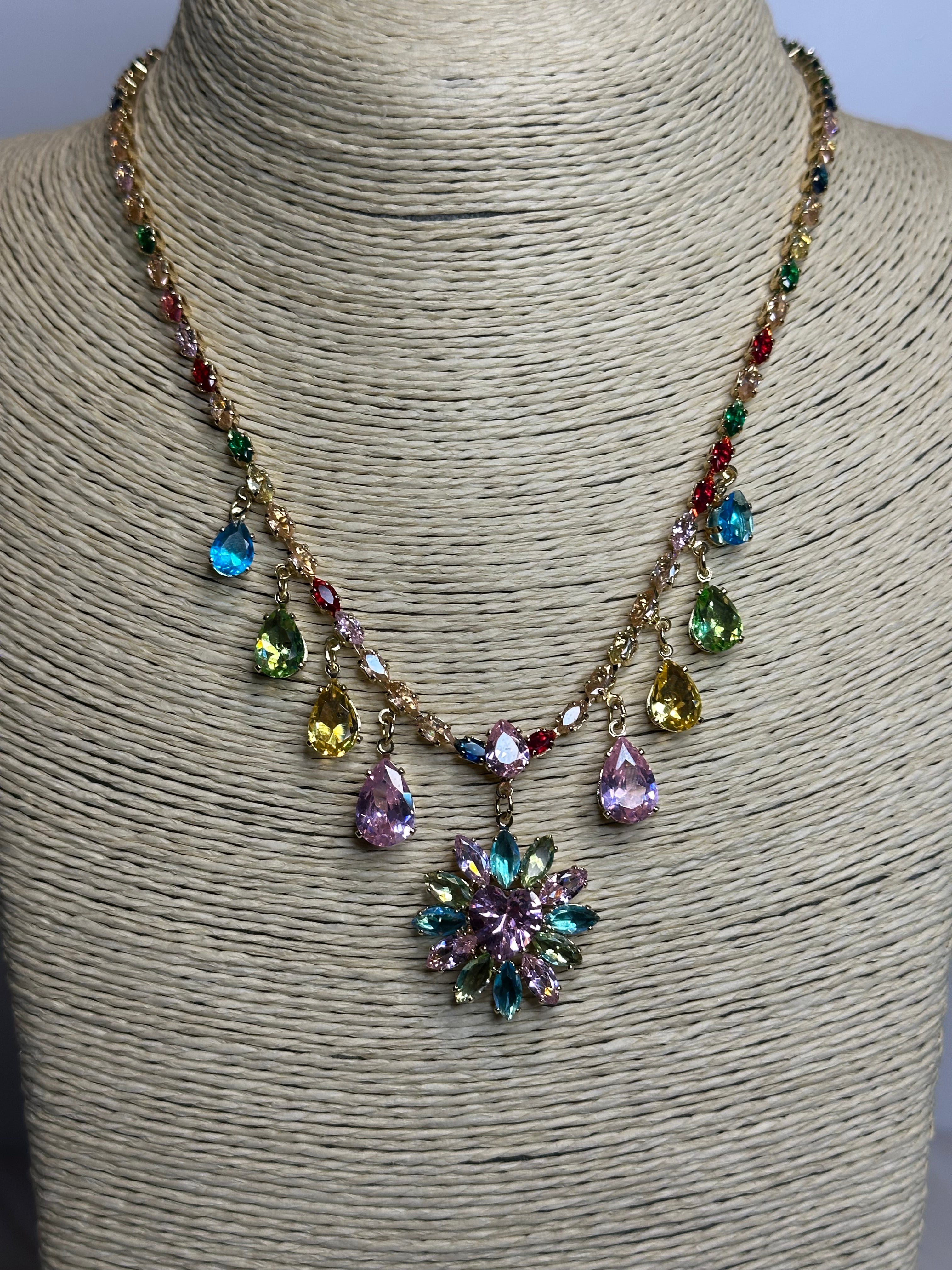 Collar Tennis con Flor y Charms de circonias multicolor