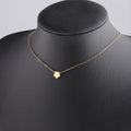Collar con Dije de Flor - Letras