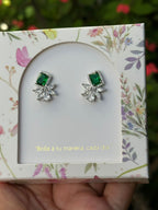 Aretes Básicos con Cristal Verde
