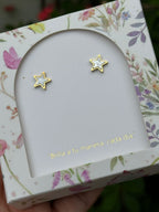 Aretes Esencial Mini Estrella Blanca