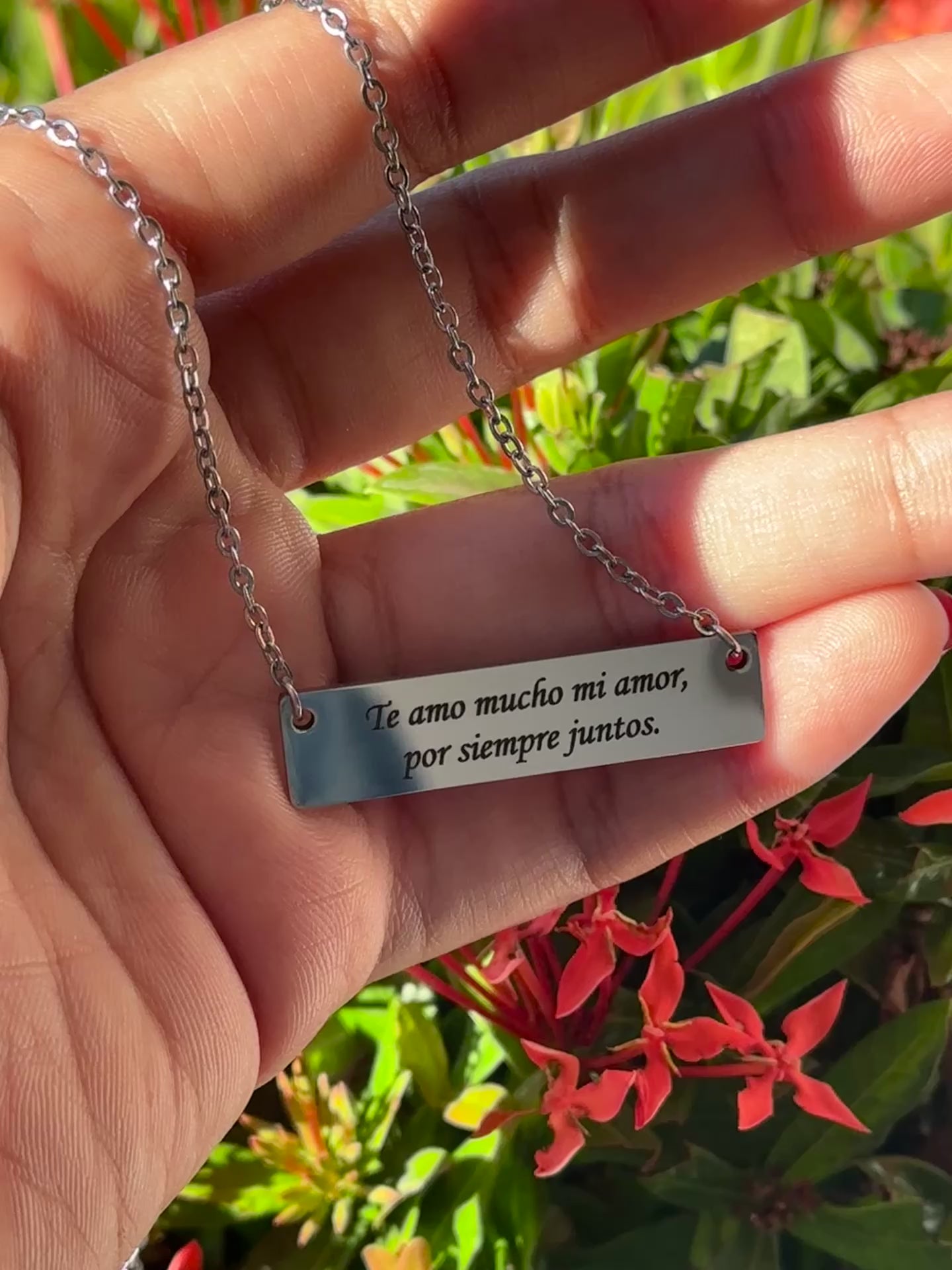 Collar con Placa - Letras y Fotograbado